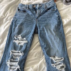 American Eagle Outfitters Light Blue Distressed Skinny Jeans